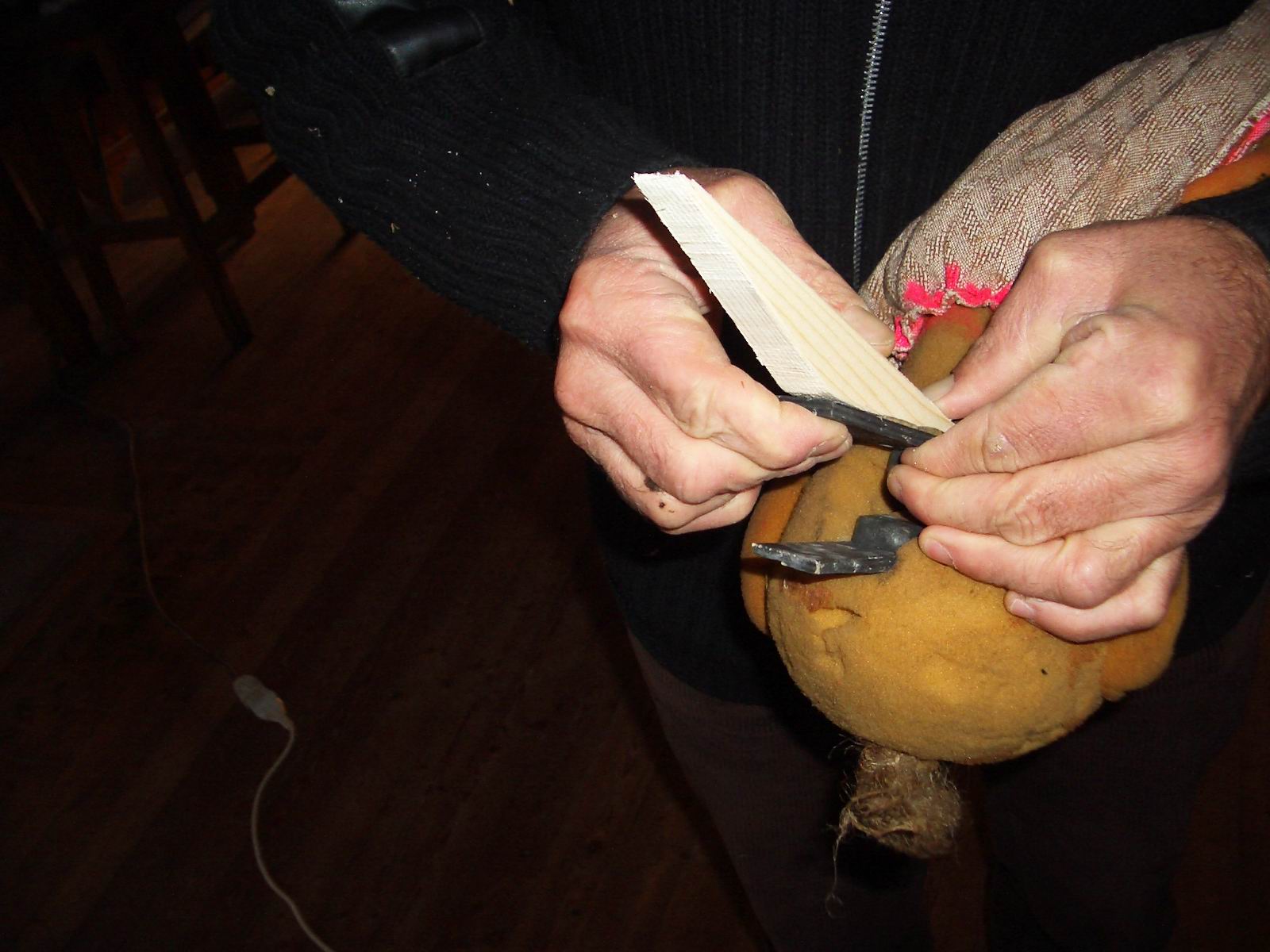Burattini del nucleo Noci di Cocco durante il restauro